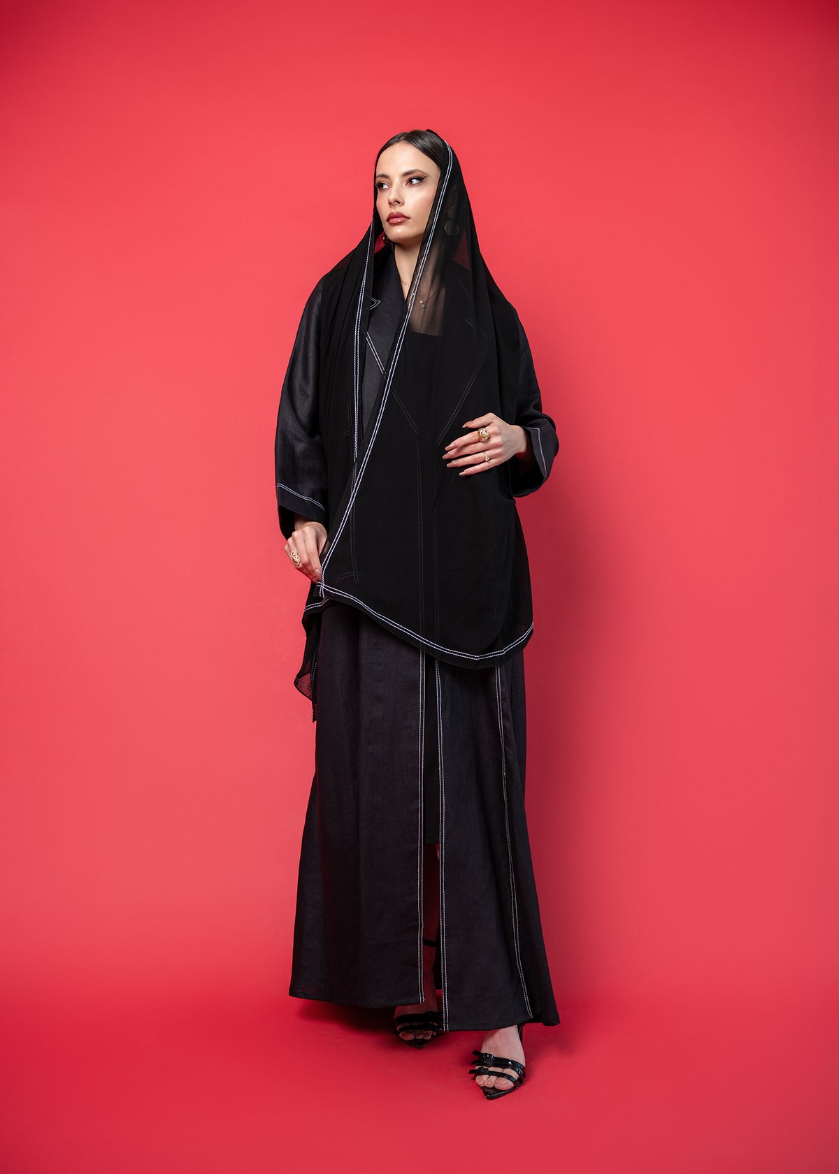 Black linen abaya