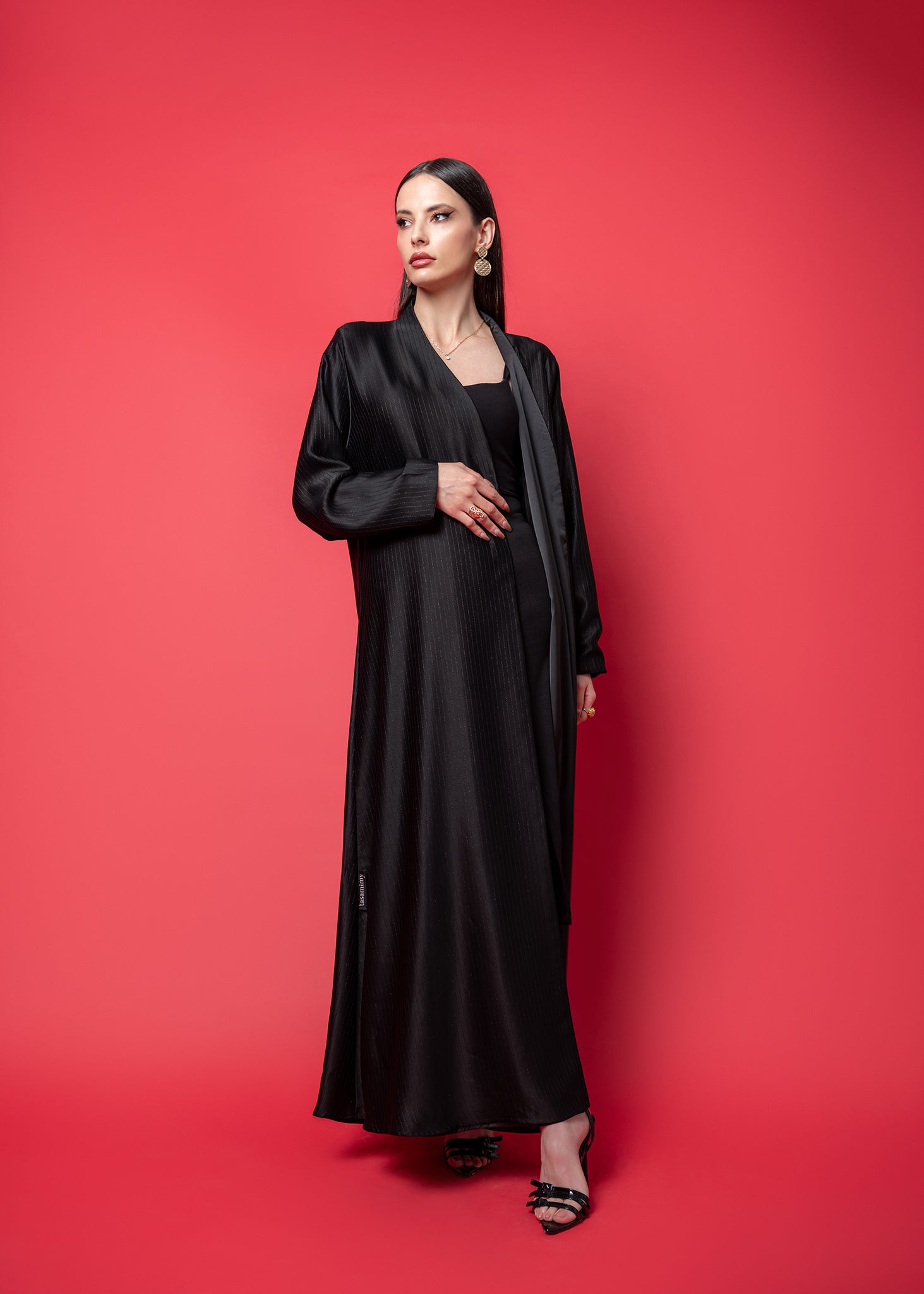 METALLIC BLACK ABAYA